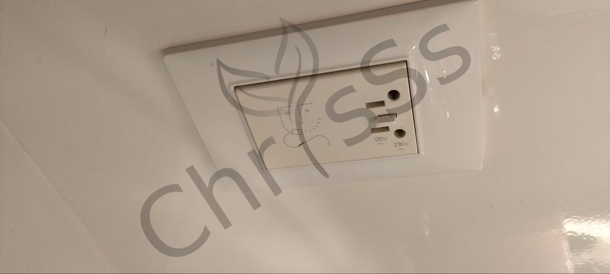 Prise salle de bain MSC Fantasia 1200x800